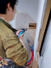 木の質感やぬくもりを感じられる木目調でスタイリッシュに　目黒区M様邸